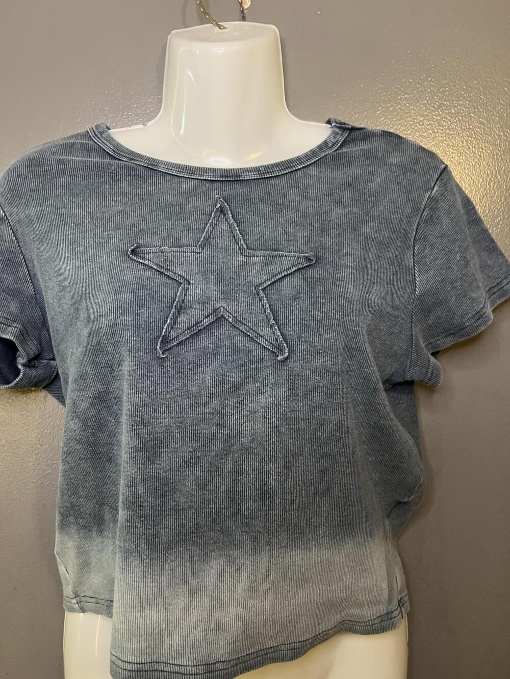 Star Applique Shirt Womens Large Blue Washed Ribbed Cropped Short Sleeve Tee Top